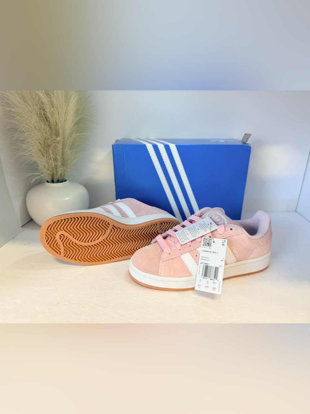 51. adidas Women’s Pink Campus 6.5 y or 8 women